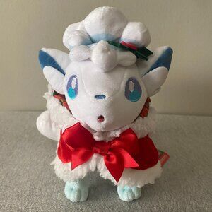 NWT Pokemon Center Holiday Alolan Vulpix 8" 2017 USA